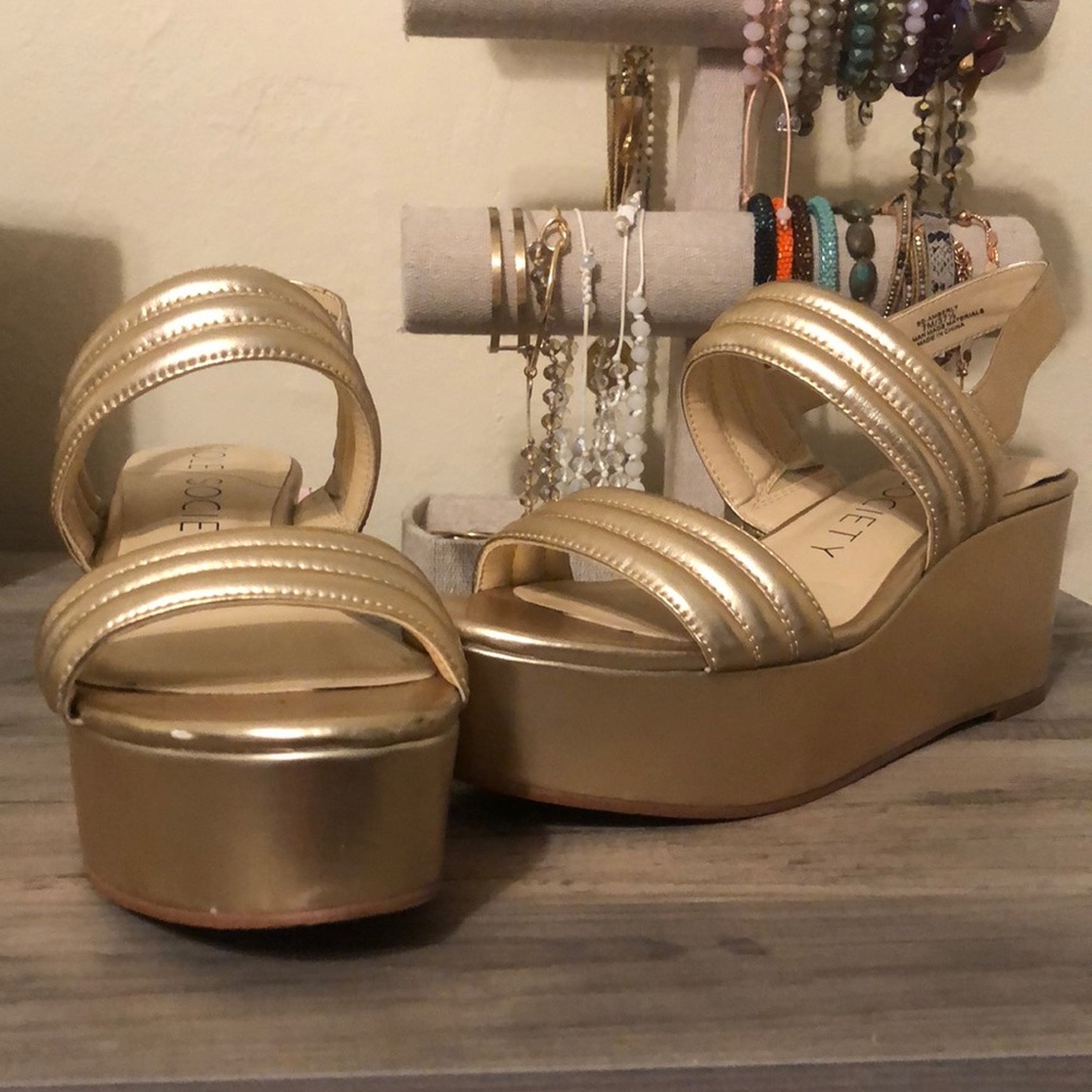 Sole society gold platforms